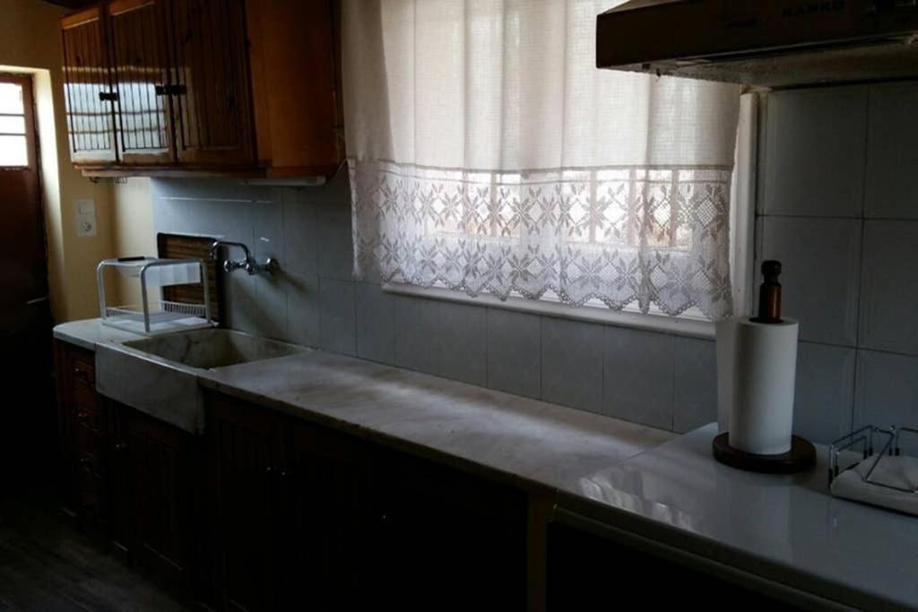 Traditional House With View Drymon Esterno foto